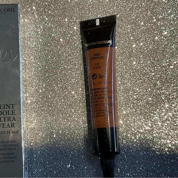 Lancôme Teint Idole Camouflage Concealer Suede 555/16 Cafe - Picture 4 of 8